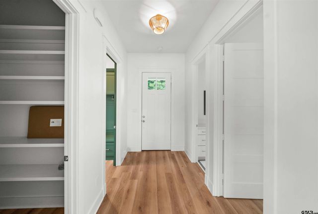 2630 Aqua Vista, Jacksonville, TX 75766