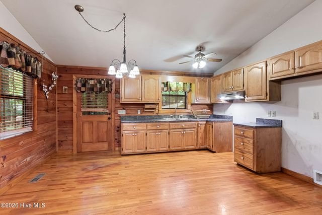186 Amandas Way, Murphy, NC 28906