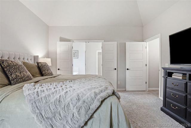 2414 W Union Place, Collinsville, OK 74021