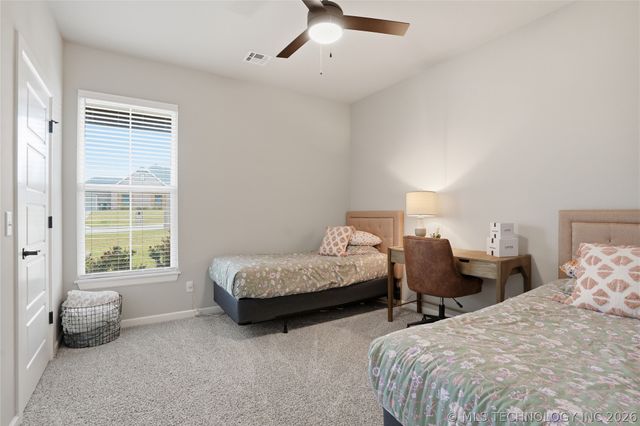 2414 W Union Place, Collinsville, OK 74021