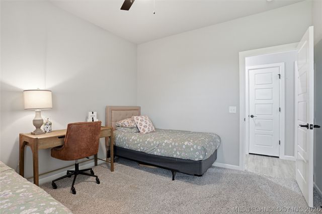 2414 W Union Place, Collinsville, OK 74021