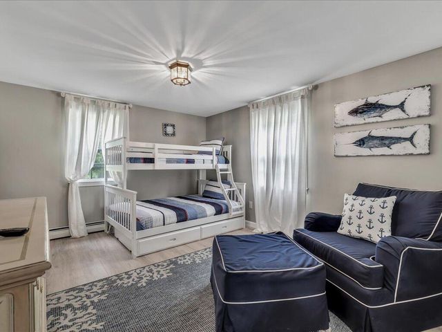 95 Washington Avenue, West Yarmouth, MA 02673