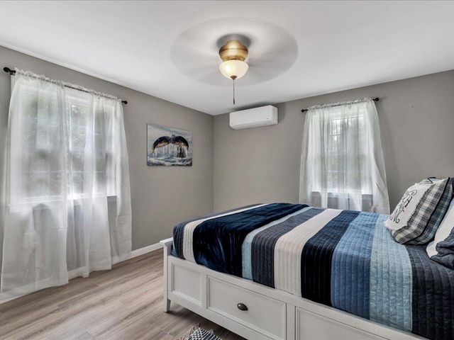 95 Washington Avenue, West Yarmouth, MA 02673