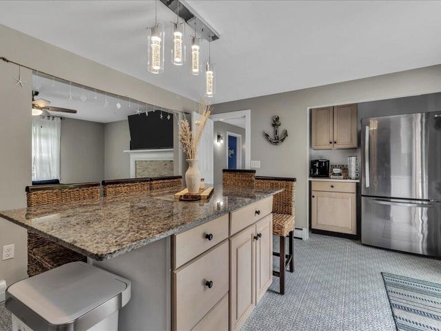 95 Washington Avenue, West Yarmouth, MA 02673