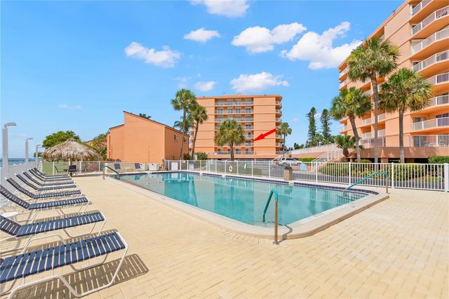 7432 SUNSHINE SKYWAY LANE S 302, St Petersburg, FL 33711