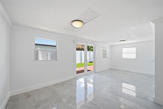 1400 SE 8th Ave, Deerfield Beach, FL 33441