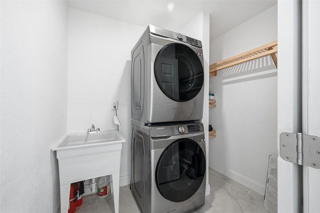 1400 SE 8th Ave, Deerfield Beach, FL 33441