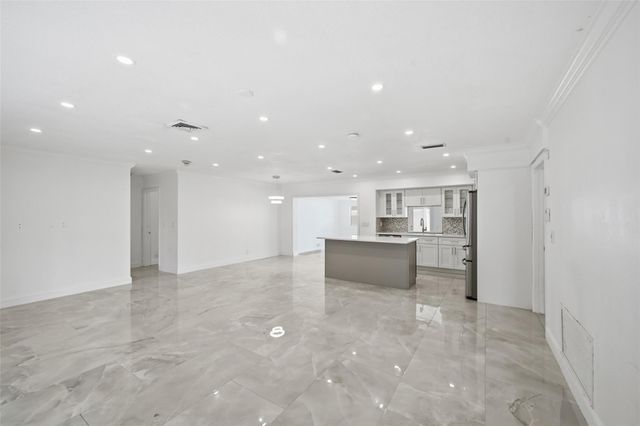 1400 SE 8th Ave, Deerfield Beach, FL 33441