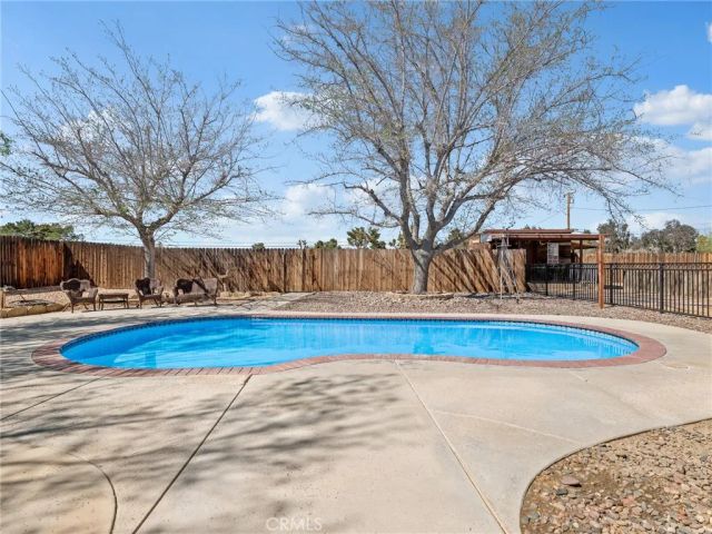 14154 Hopi, Apple Valley, CA 92307