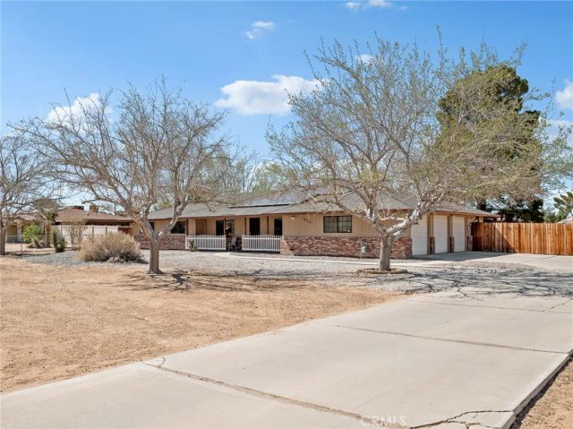 14154 Hopi, Apple Valley, CA 92307