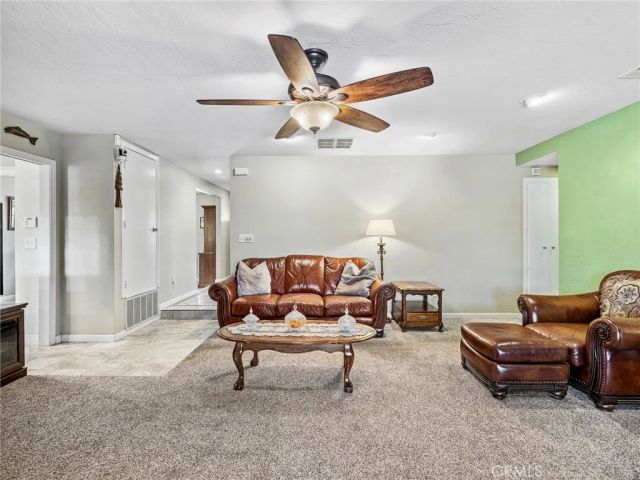 14154 Hopi, Apple Valley, CA 92307