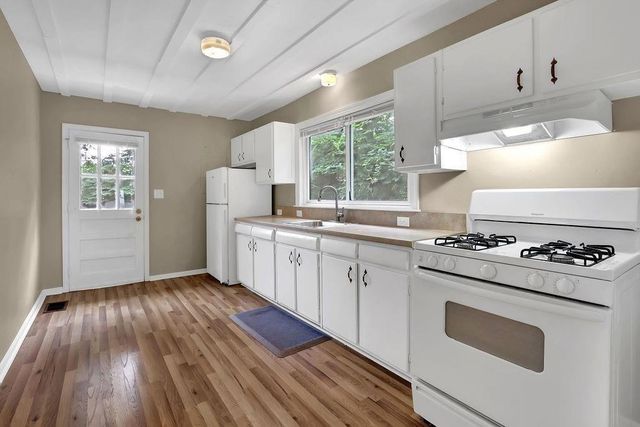 1329 Blanche Drive SE, Marietta, GA 30067
