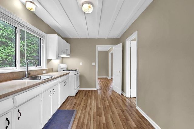 1329 Blanche Drive SE, Marietta, GA 30067