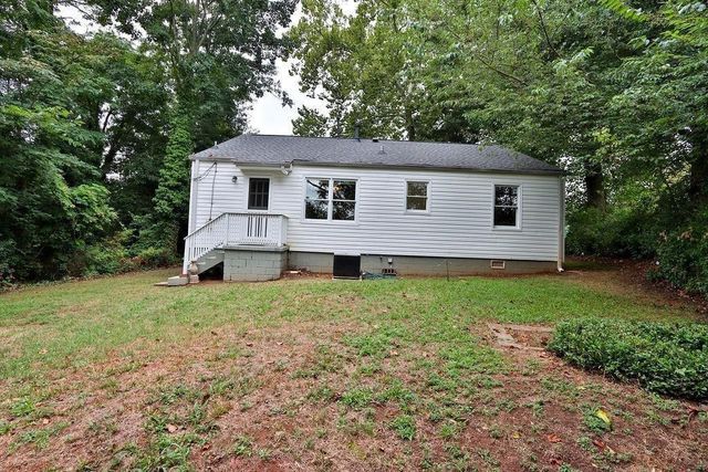 1329 Blanche Drive SE, Marietta, GA 30067