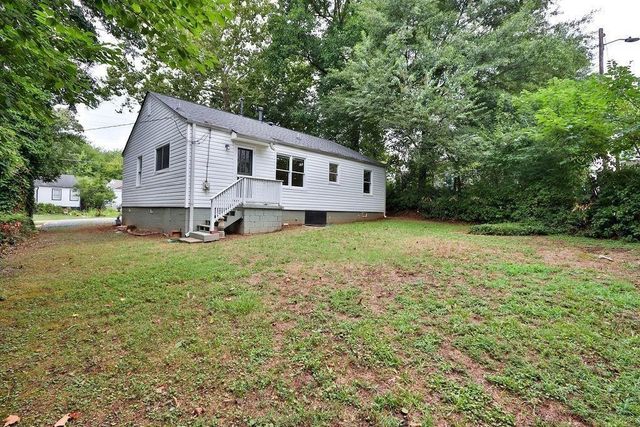1329 Blanche Drive SE, Marietta, GA 30067