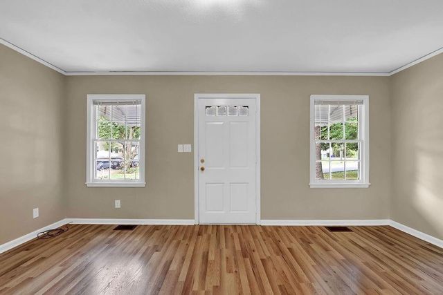1329 Blanche Drive SE, Marietta, GA 30067