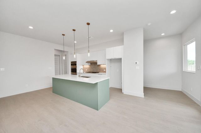 3003A Ventas Drive, Houston, TX 77047