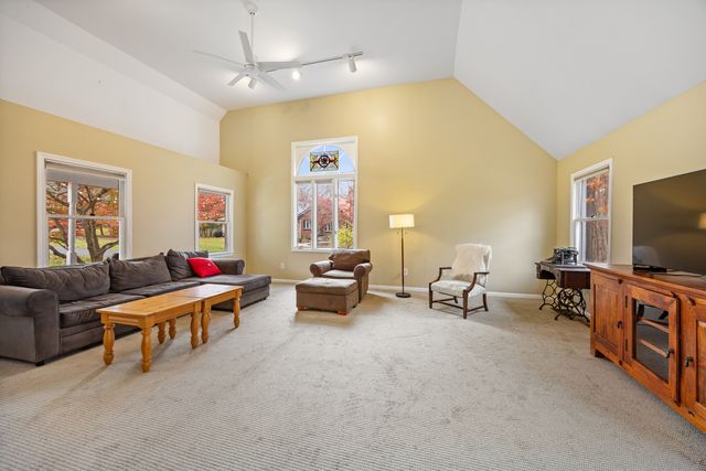 141 Birchwood Drive, Hamden, CT 06518