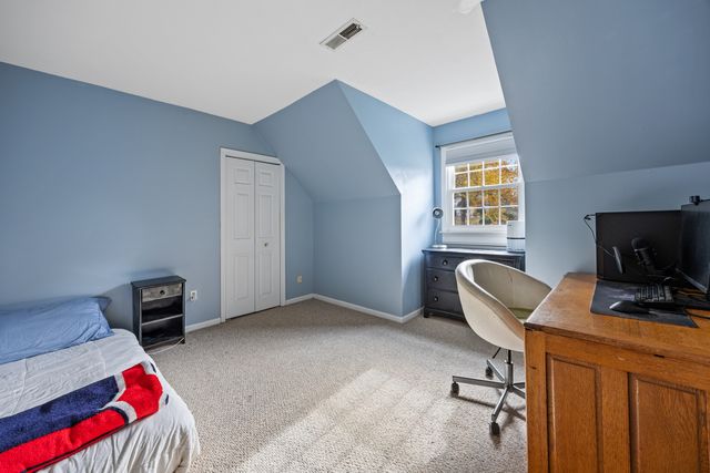 141 Birchwood Drive, Hamden, CT 06518