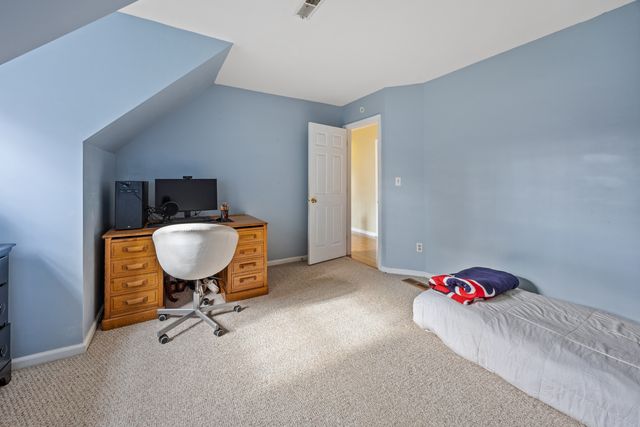 141 Birchwood Drive, Hamden, CT 06518