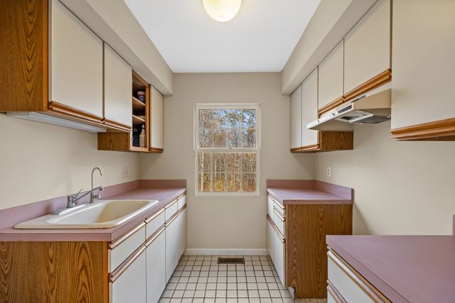 141 Birchwood Drive, Hamden, CT 06518