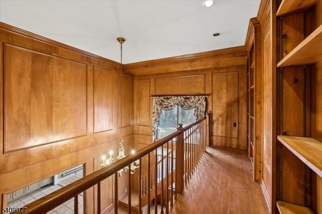 38 Hunters Circle, Tewksbury Twp., NJ 08833