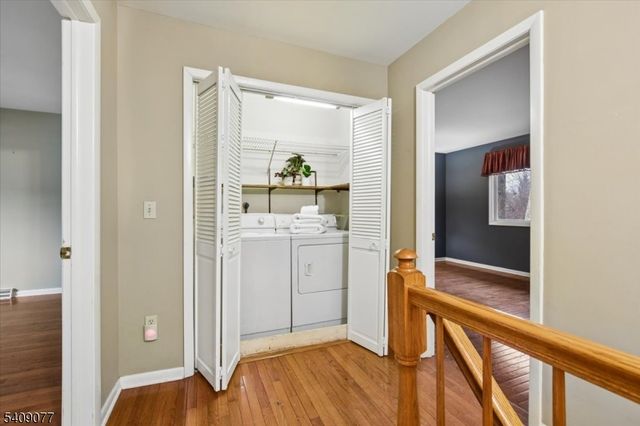 38 Hunters Circle, Tewksbury Twp., NJ 08833