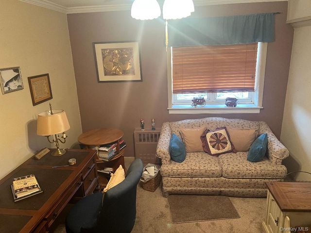 151-20 88 Street 6C, Howard Beach, NY 11414