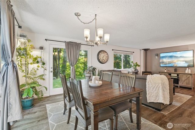 24838 145th Lane SE, Kent, WA 98042