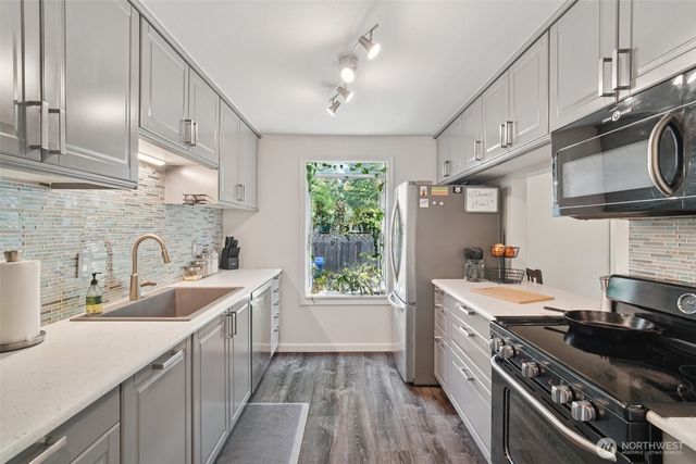 24838 145th Lane SE, Kent, WA 98042