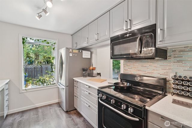 24838 145th Lane SE, Kent, WA 98042