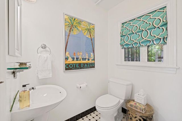 325 Greymon Drive, West Palm Beach, FL 33405