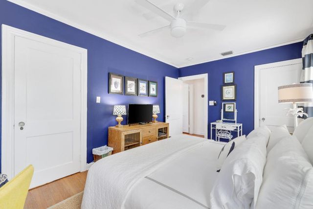 325 Greymon Drive, West Palm Beach, FL 33405