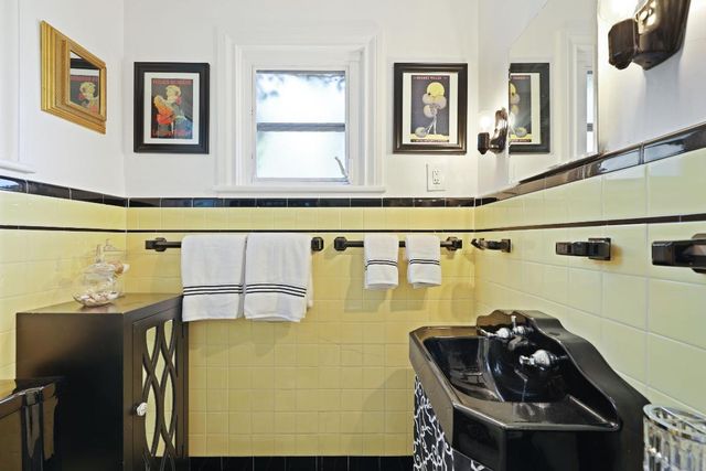 325 Greymon Drive, West Palm Beach, FL 33405