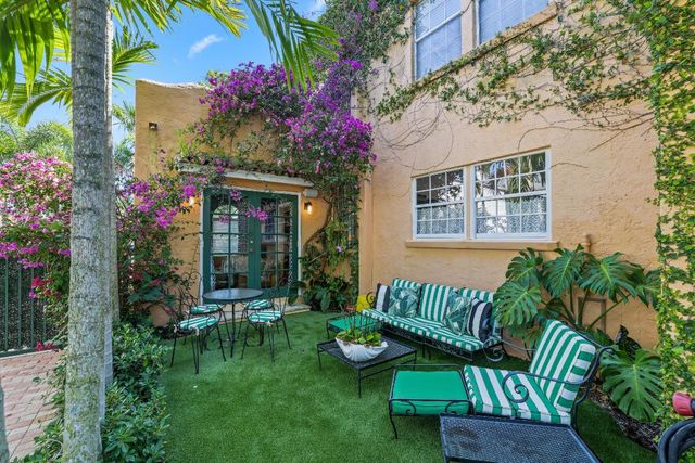 325 Greymon Drive, West Palm Beach, FL 33405