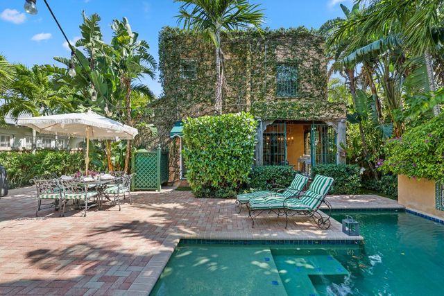 325 Greymon Drive, West Palm Beach, FL 33405