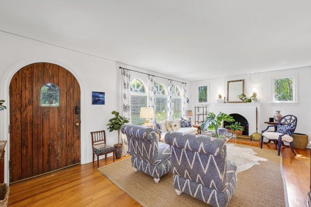 325 Greymon Drive, West Palm Beach, FL 33405