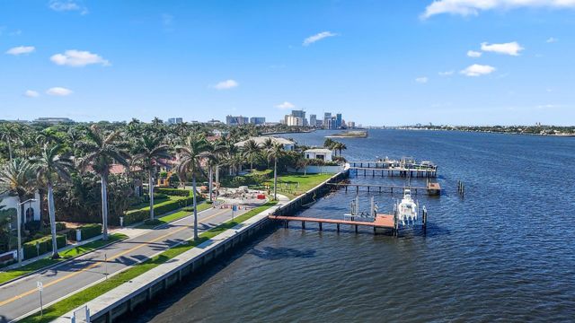 325 Greymon Drive, West Palm Beach, FL 33405