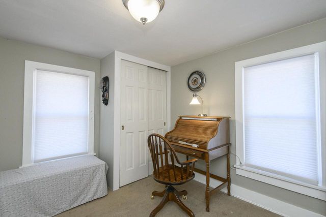 712 N Greenfield AVENUE, Waukesha, WI 53186