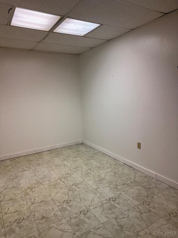 211 Belfast Pike, Hillsboro, OH 45133