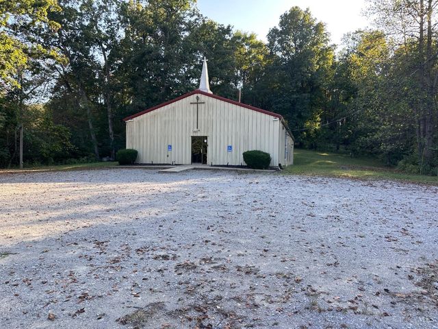 211 Belfast Pike, Hillsboro, OH 45133