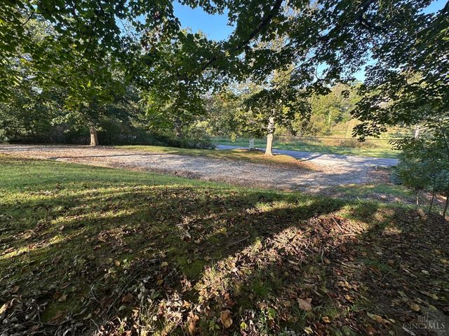 211 Belfast Pike, Hillsboro, OH 45133