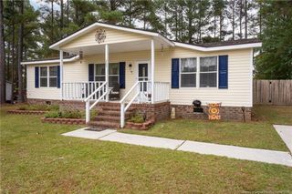 709 Mackay Court, Raeford, NC 28376