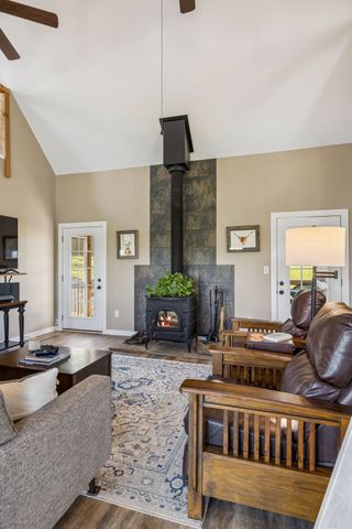 4341 Marlowe Rd, Williamsport, TN 38487