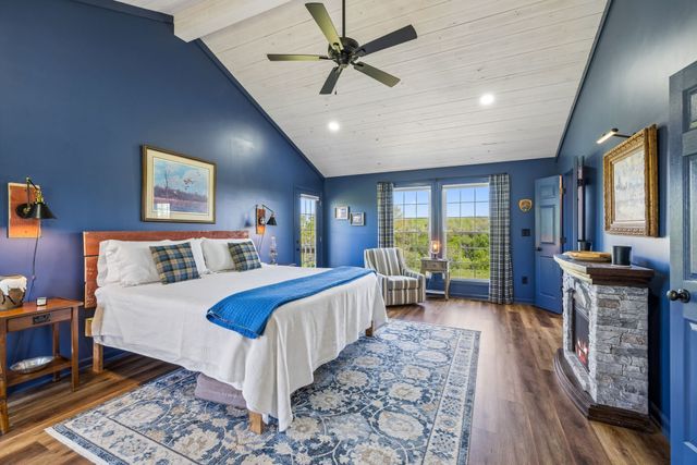 4341 Marlowe Rd, Williamsport, TN 38487