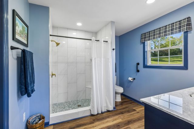 4341 Marlowe Rd, Williamsport, TN 38487