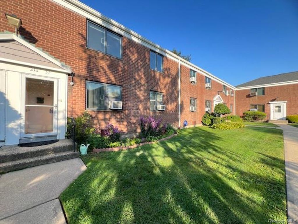216-37 68th Avenue Upper, Oakland Gardens, NY 11364 — photo 2