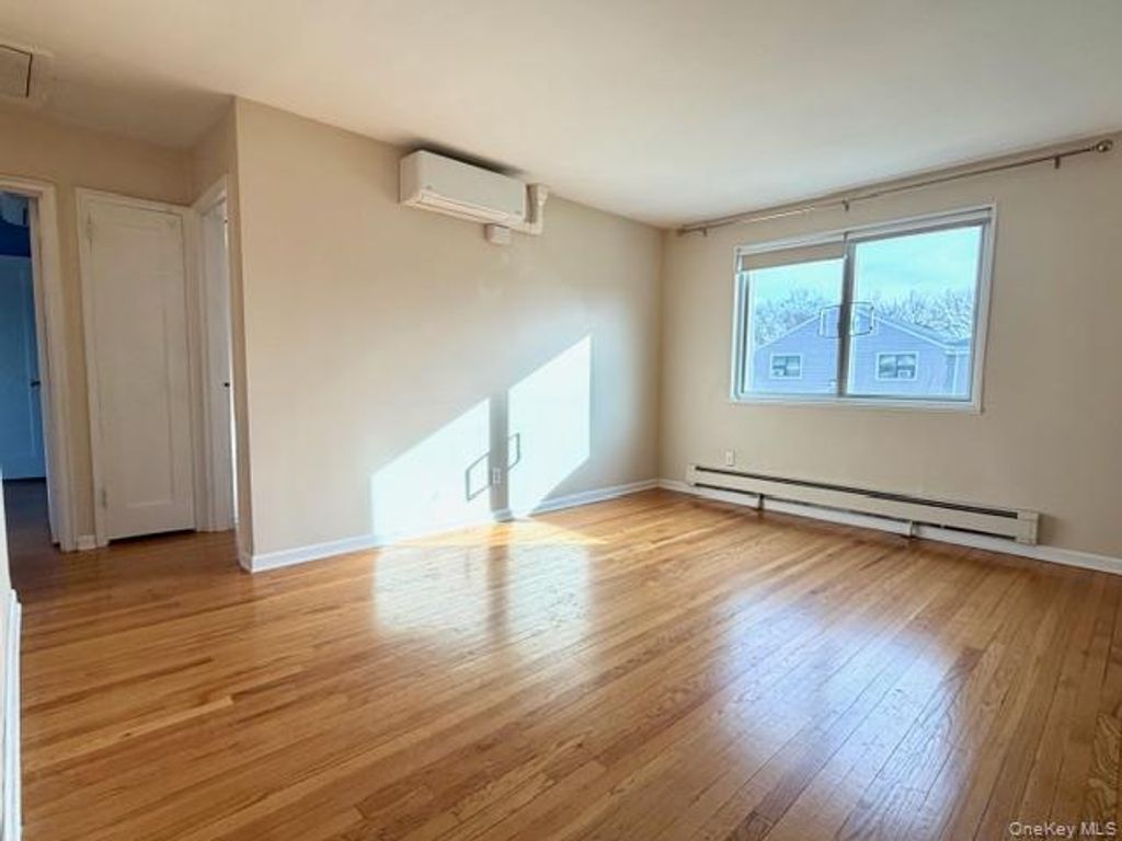 216-37 68th Avenue Upper, Oakland Gardens, NY 11364 — photo 3