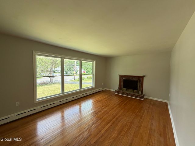 1100 Hudson Avenue, Stillwater, NY 12170