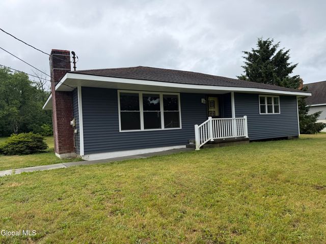 1100 Hudson Avenue, Stillwater, NY 12170